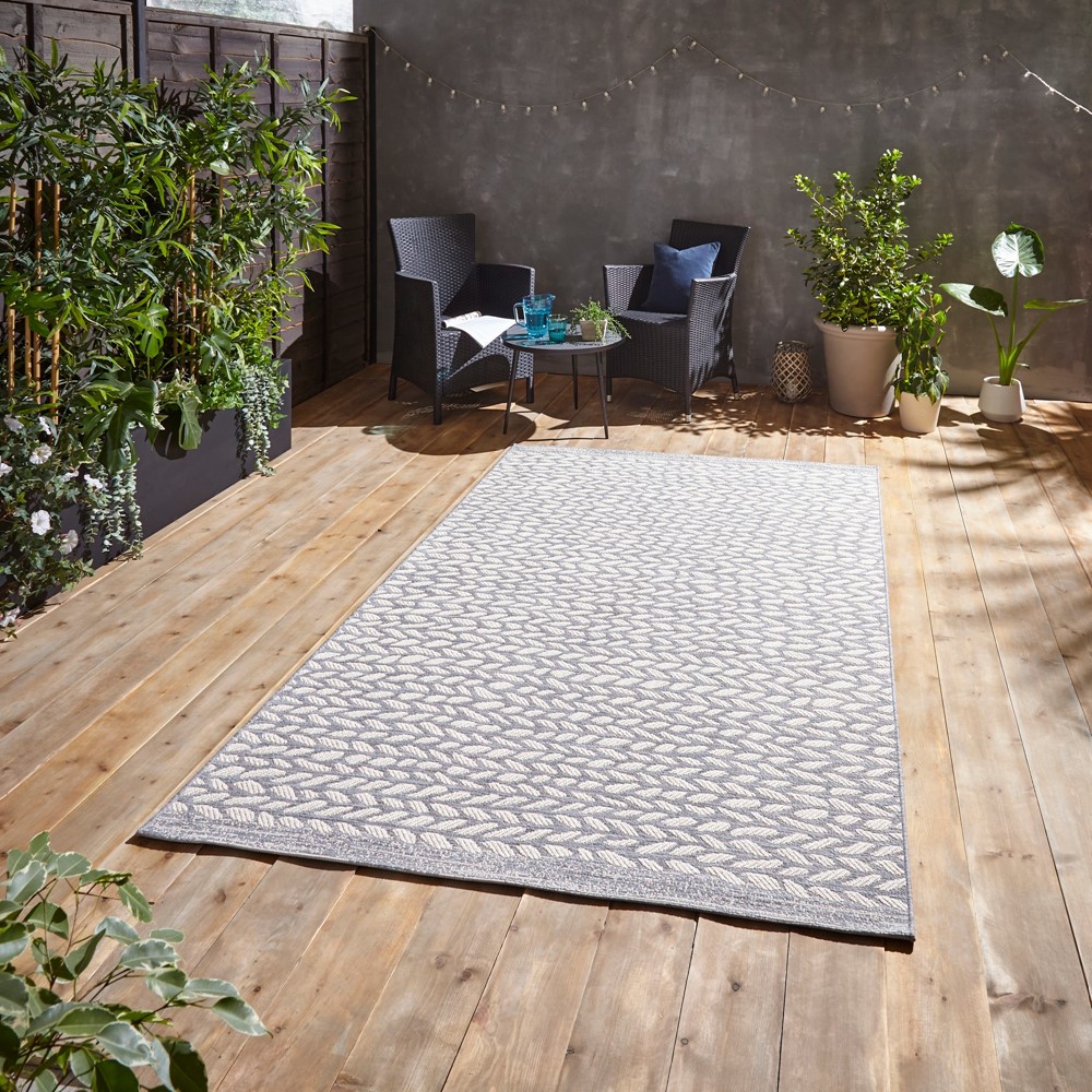 Coast A055 Indoor Outdoor Rug in Grey Cream